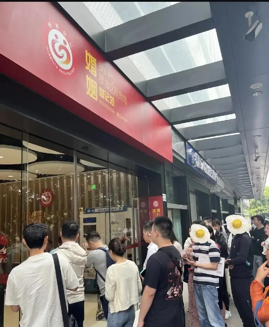 我老公坚决不愿意给我爸妈养老，为此，我和他已经冷战了整整一个月。我气愤之下提出了