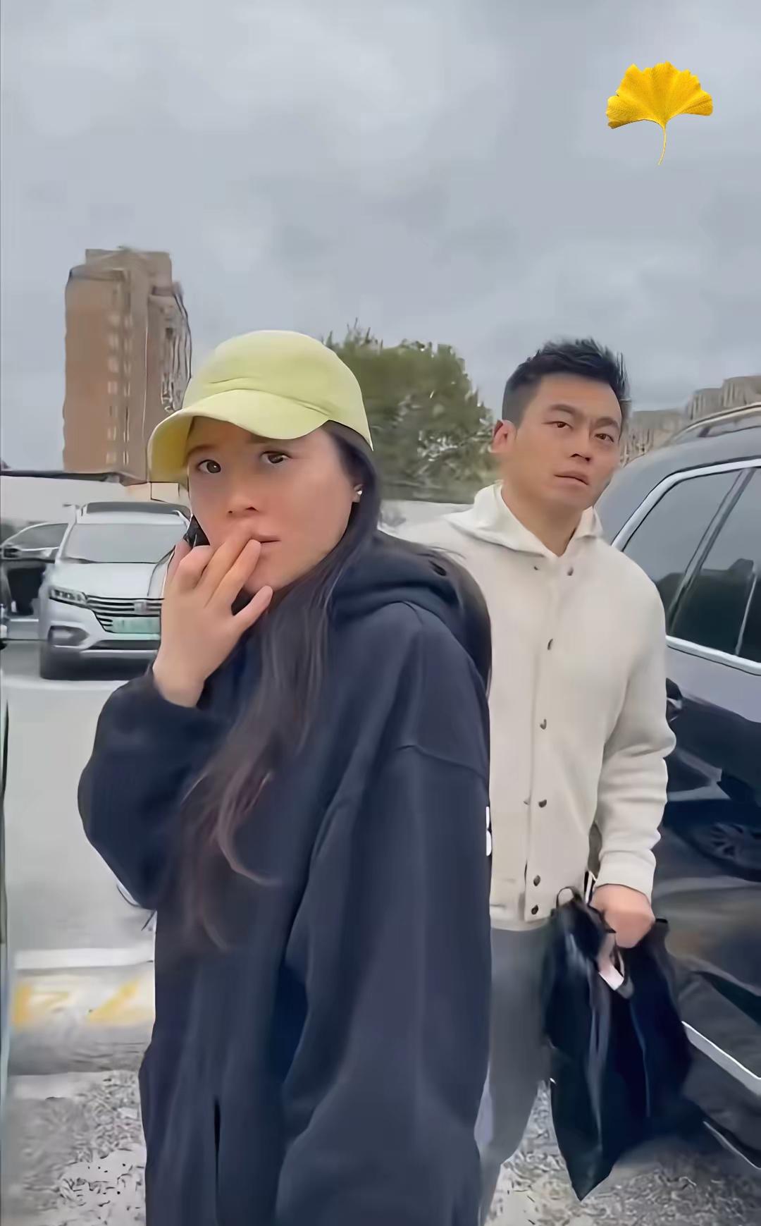 许晟骜的电话爆不爆不知道，但他的“精英人设”是彻底崩了靠原配家族爬成红圈所合