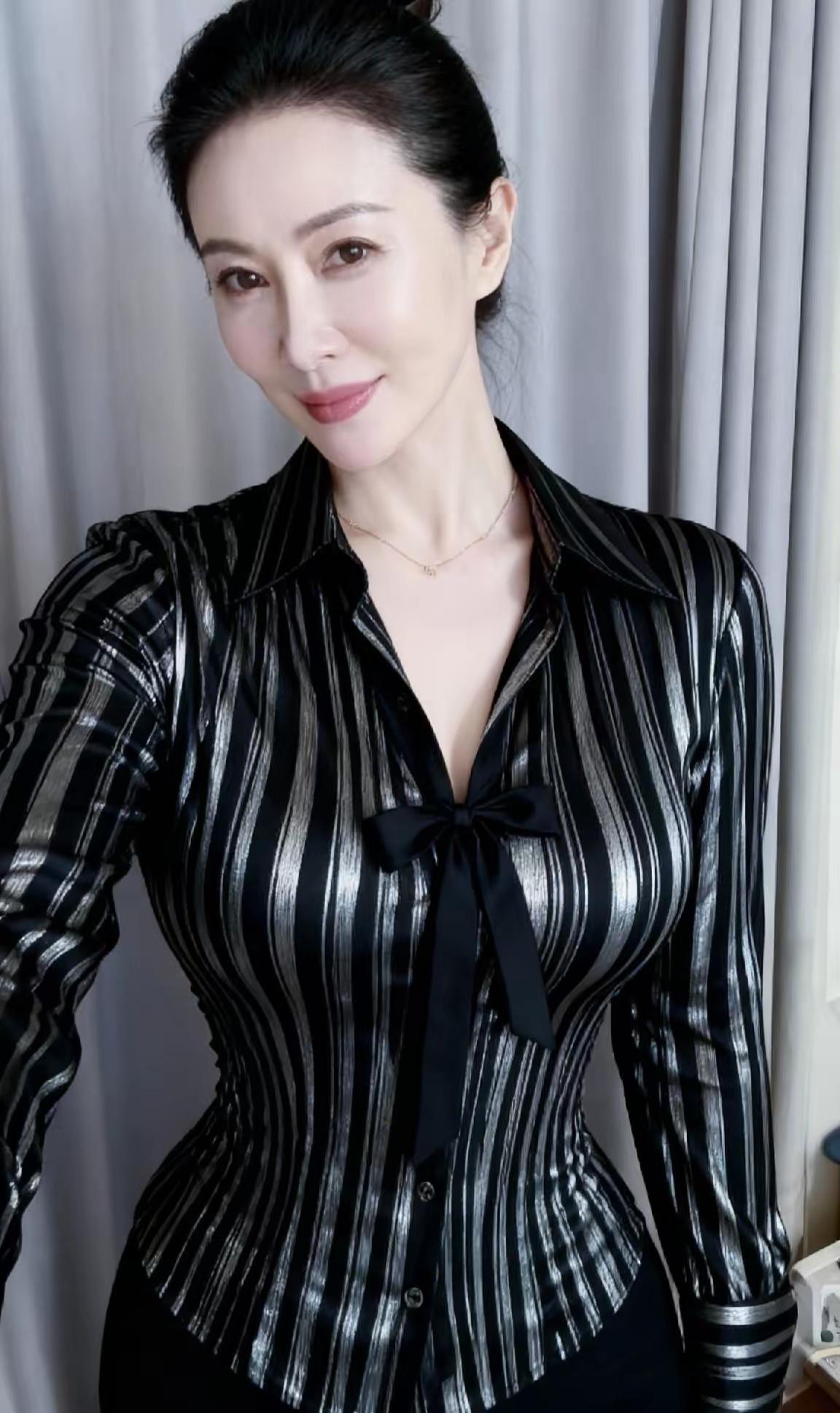 嘴上大方实则抠到骨子里的三大星座1. 金牛座：妥妥的“满减狂魔”，日常点外