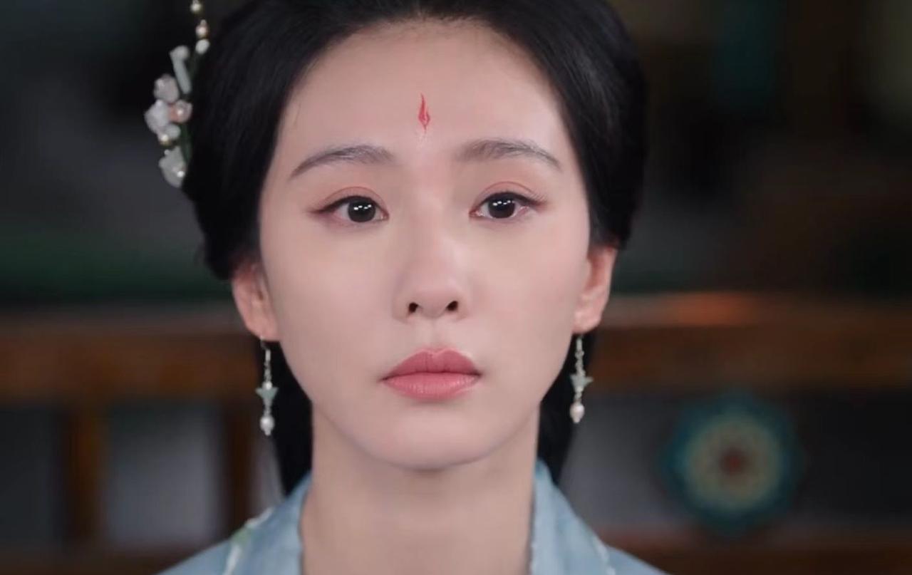 王权弘业和永夜之间有什么关系，为什么只有弘业能看见这个永夜树？每个法力高深的大