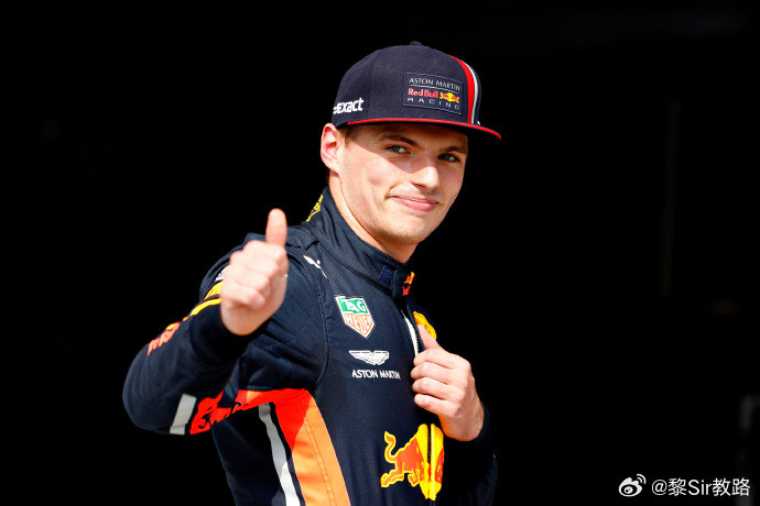 F1最年轻的杆位得主榜单更新了：基米·安东内利19岁6个月零17天塞巴斯蒂安·