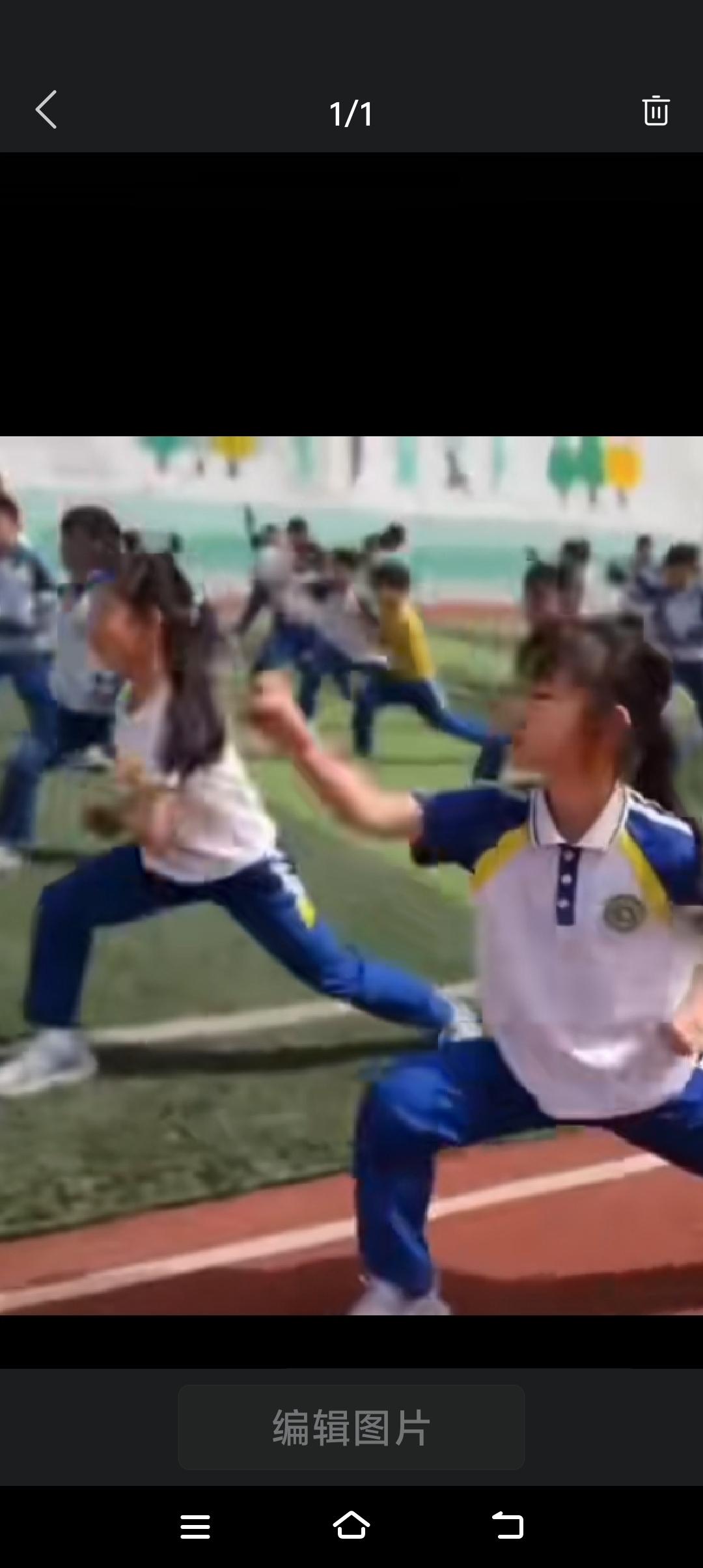 退休老师静悄悄地离开单位，这样好吗？刚刚看到一位老师说他们学校的退休老师退