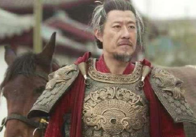 离谱！吴三桂手握10省地盘，兵强马壮占半壁江山，为何最终还是败给了年仅20岁的康