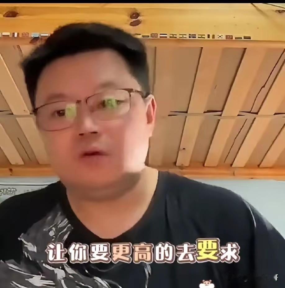 侯英超说实话了，王楚钦当队长这事，并不是王皓一个人说了算，是所有教练员共同
