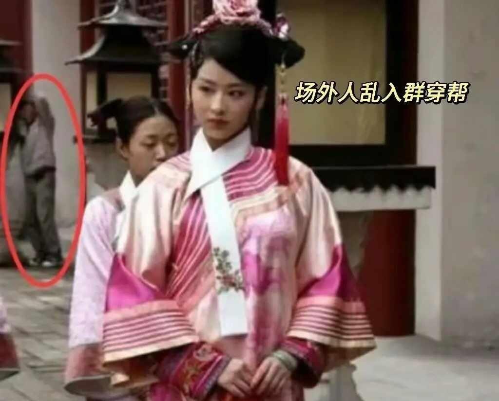 甄嬛粉继续找茬～谁懂啊，剧里的穿帮镜头好多好多根本找不完，还有哪些镜头是我没