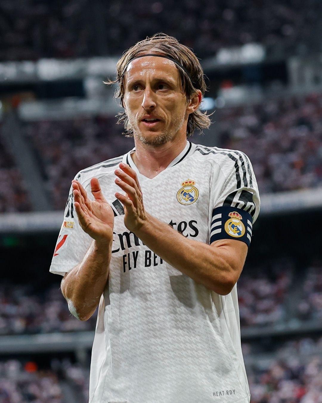 欧洲转会新闻汇总！★名声臭了！维尼修斯的经纪人已经走遍了整个欧洲，但没有一家