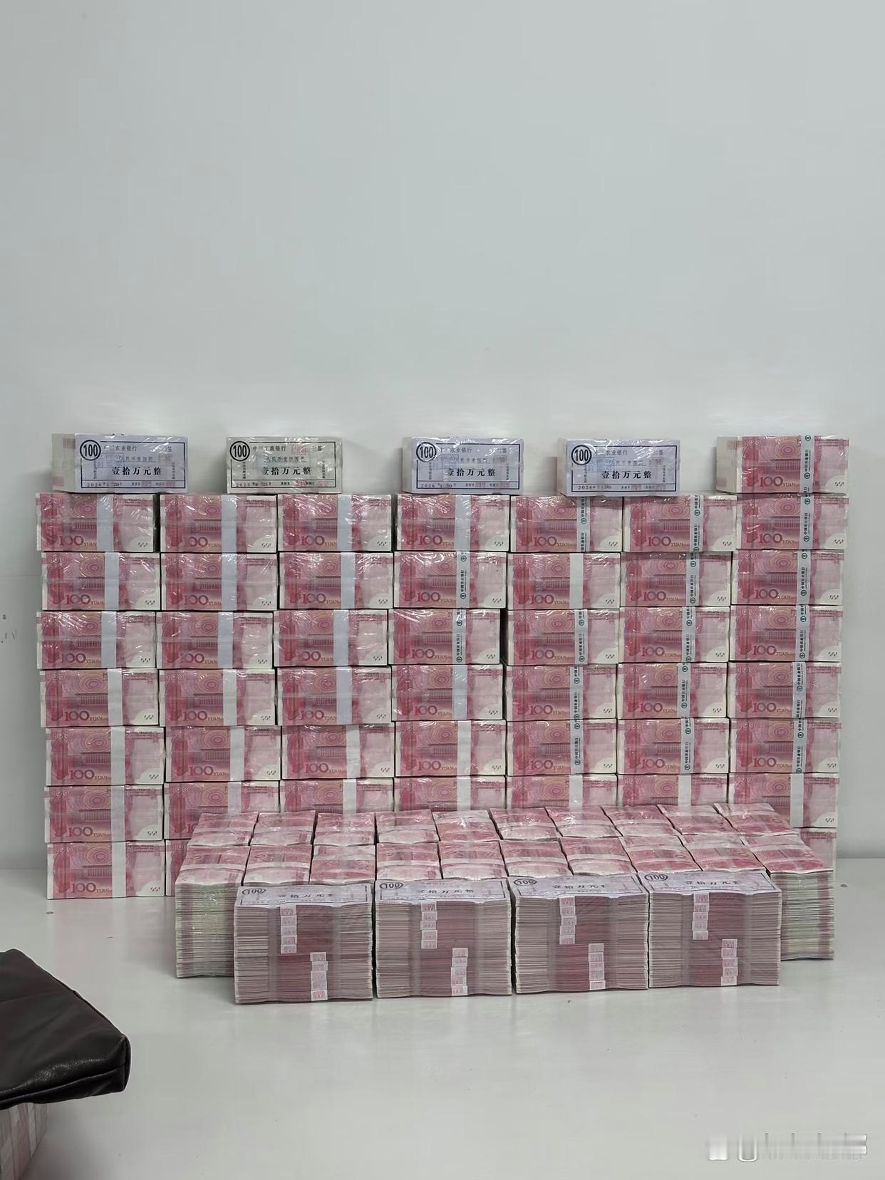 不上班，正常够两代人生活吗？