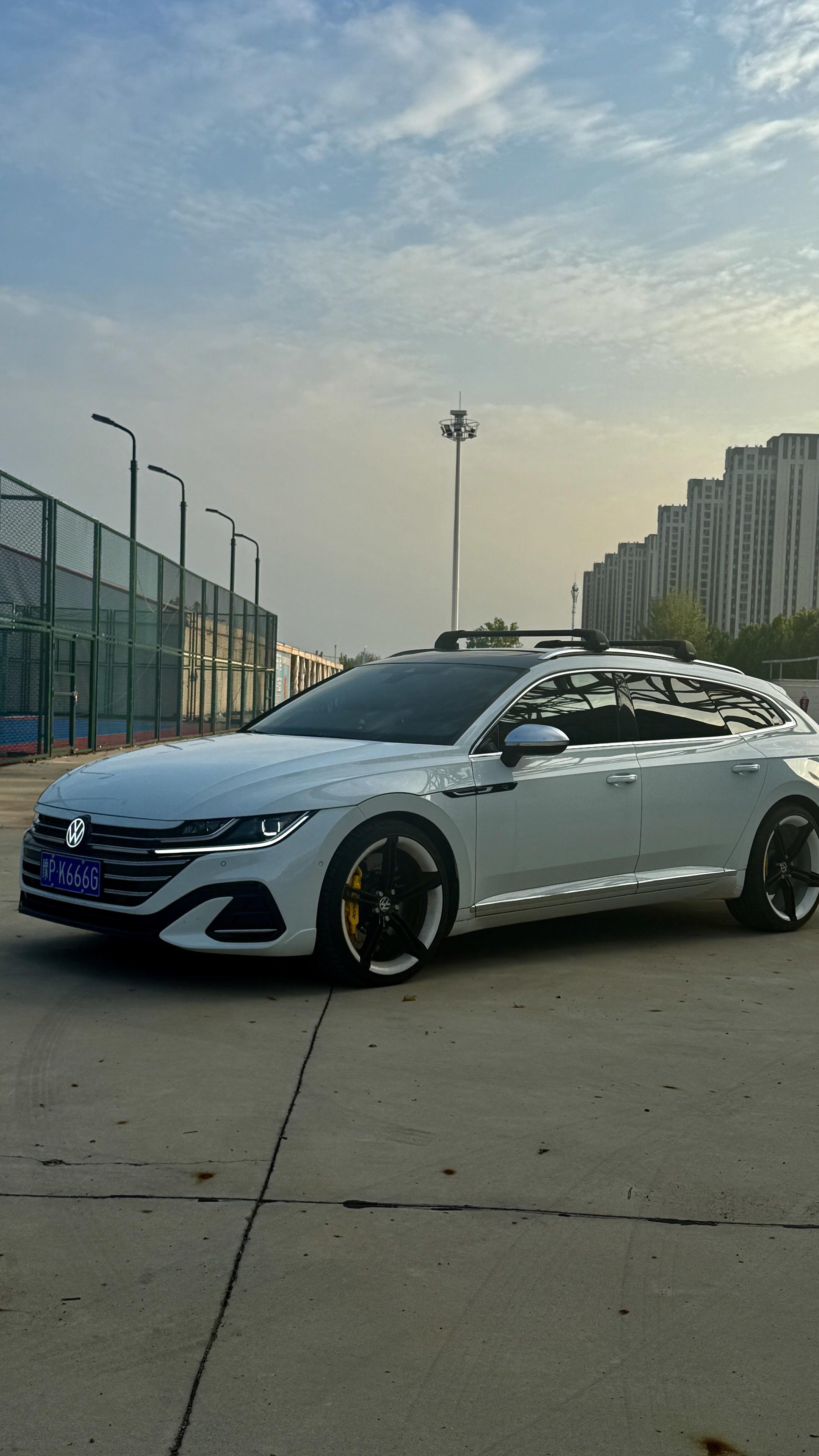 大众CC旅行版。冬天到了 新的一年又要来了