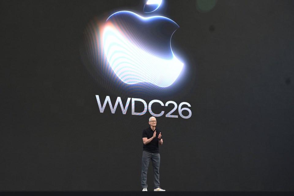 苹果WWDC26重磅更新Siri接入大模型，全球电子外贸订单迎来新风口标题