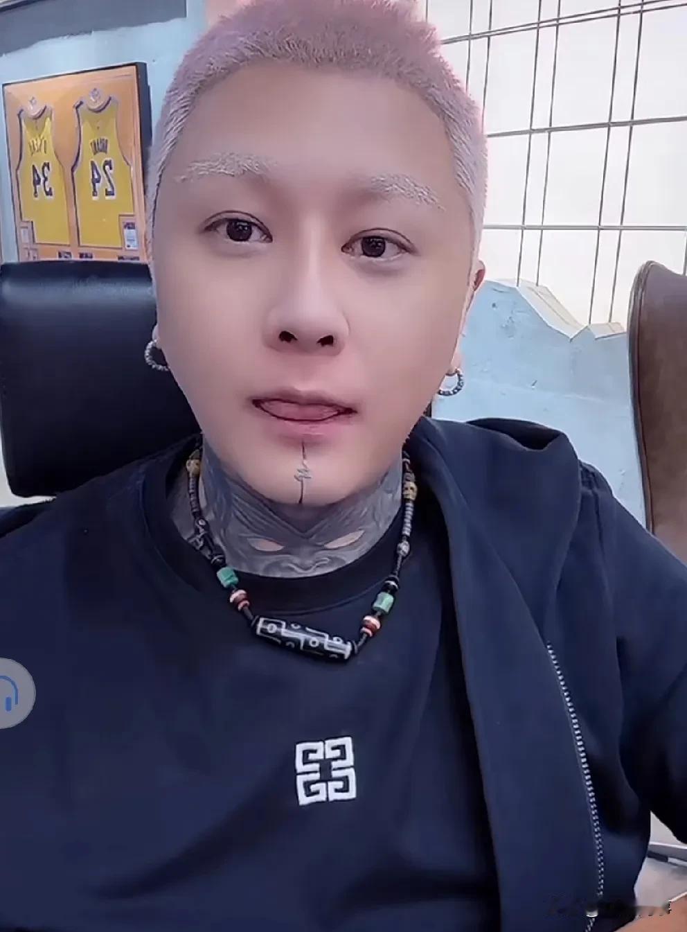 方丈喊话李舒克还钱，他回不来了，丧良心以后没情意可讲！李舒