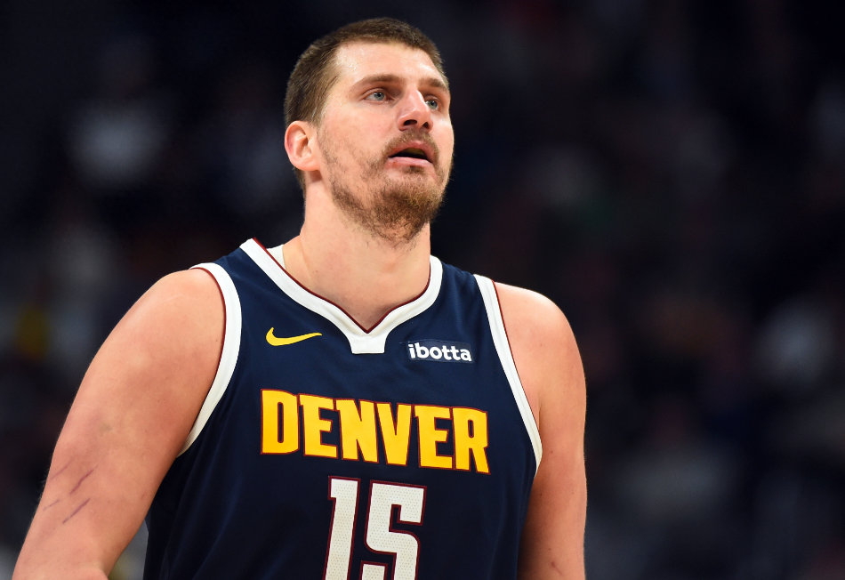 约基奇这赛季队友真不差了没记错的话,没复出之前掘金的角色球员全联盟都是最厉害