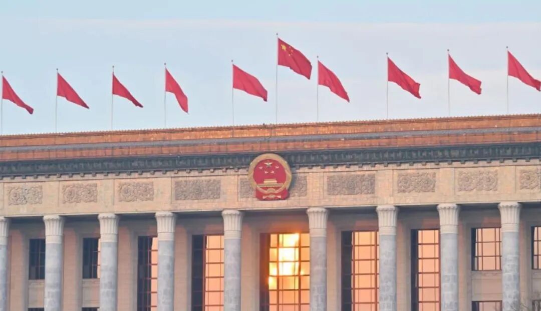 中国股市的三张“硬底牌”
