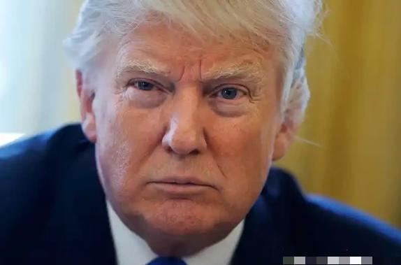 特朗普不敢开口，中东各国全明白了。中国开战前说过三句话：美国终结不了伊朗政权，改