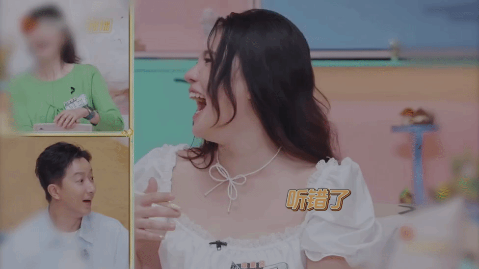 谢依霖问韩庚刚生完就脱吗谢依霖用幽默的话语把育儿的话题带入轻松的氛围，让每位新