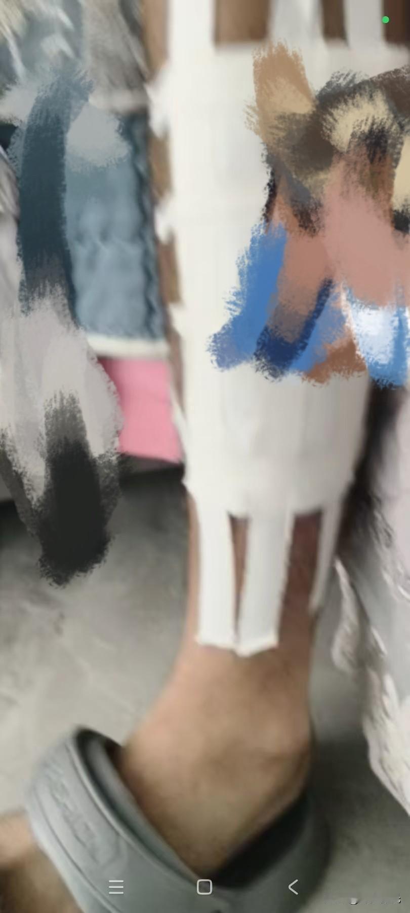 5月20号那天，你给你老婆买礼物了吗？小舅子被他媳妇砍了5刀，就是因为没给他媳妇