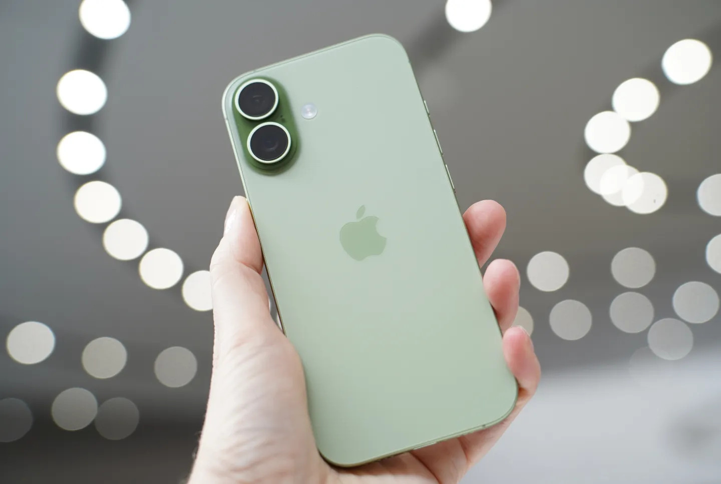 苹果发布会有何亮点苹果发布会一组外媒上手iPhone17系列的真机图，我敢说今