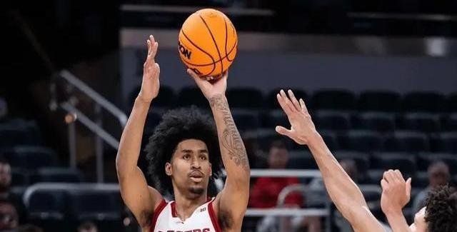 马刺这波选得太稳了！2025年NBA选秀大会，马刺用榜眼签拿下了罗格斯大学后卫