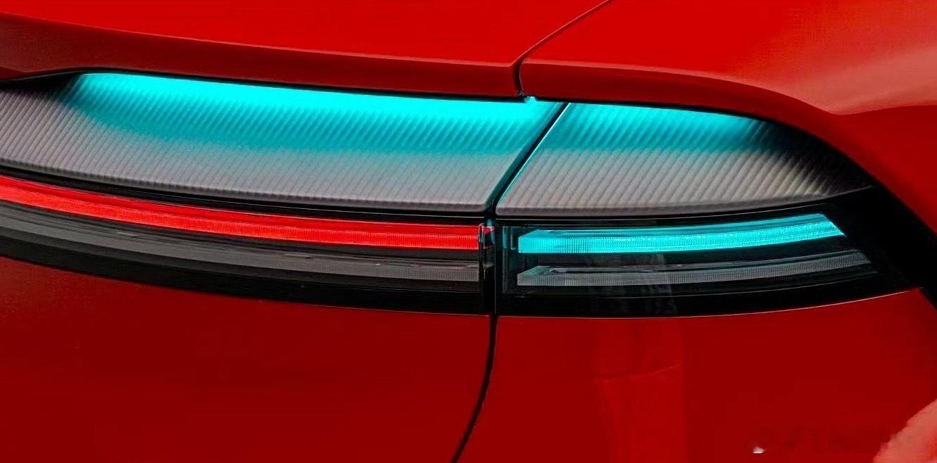 第一个摸得歪尾灯出现了大v聊车