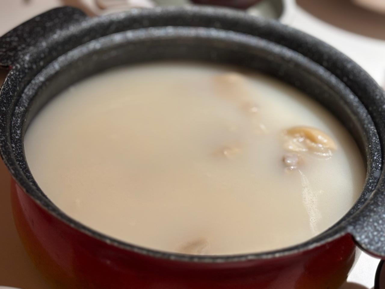 你家有没有同款老人？为什么老年人这么爱把自己家的情况告诉陌生人啊？有一次，我