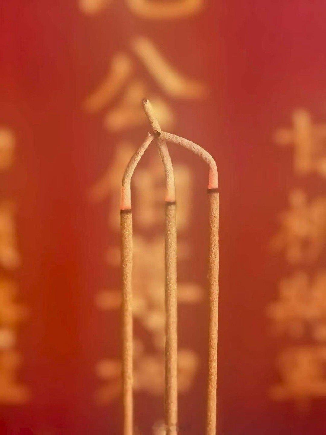 婚姻，感情当中，最怕的是内耗，这种东西让人非常痛苦什么内耗？吵架，争执，怀疑，这