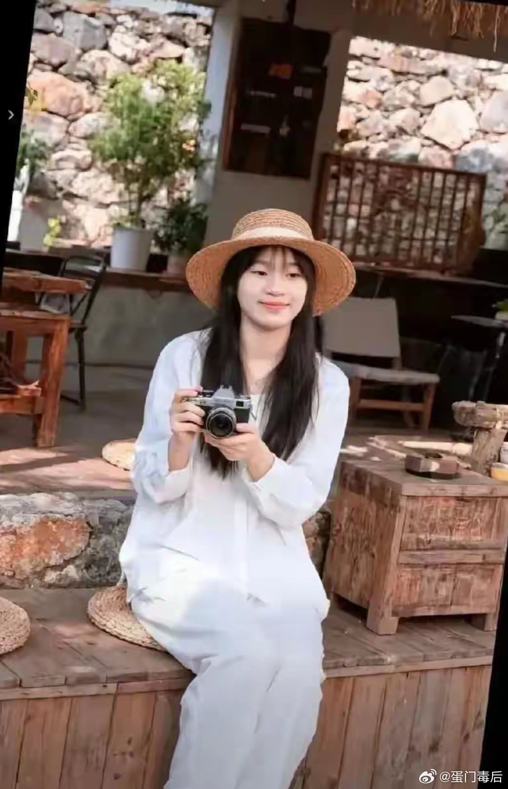 全红婵近照，也是个漂亮的小姑娘