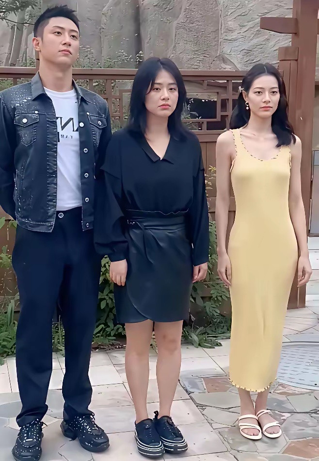 马思纯看上去好胖好矮