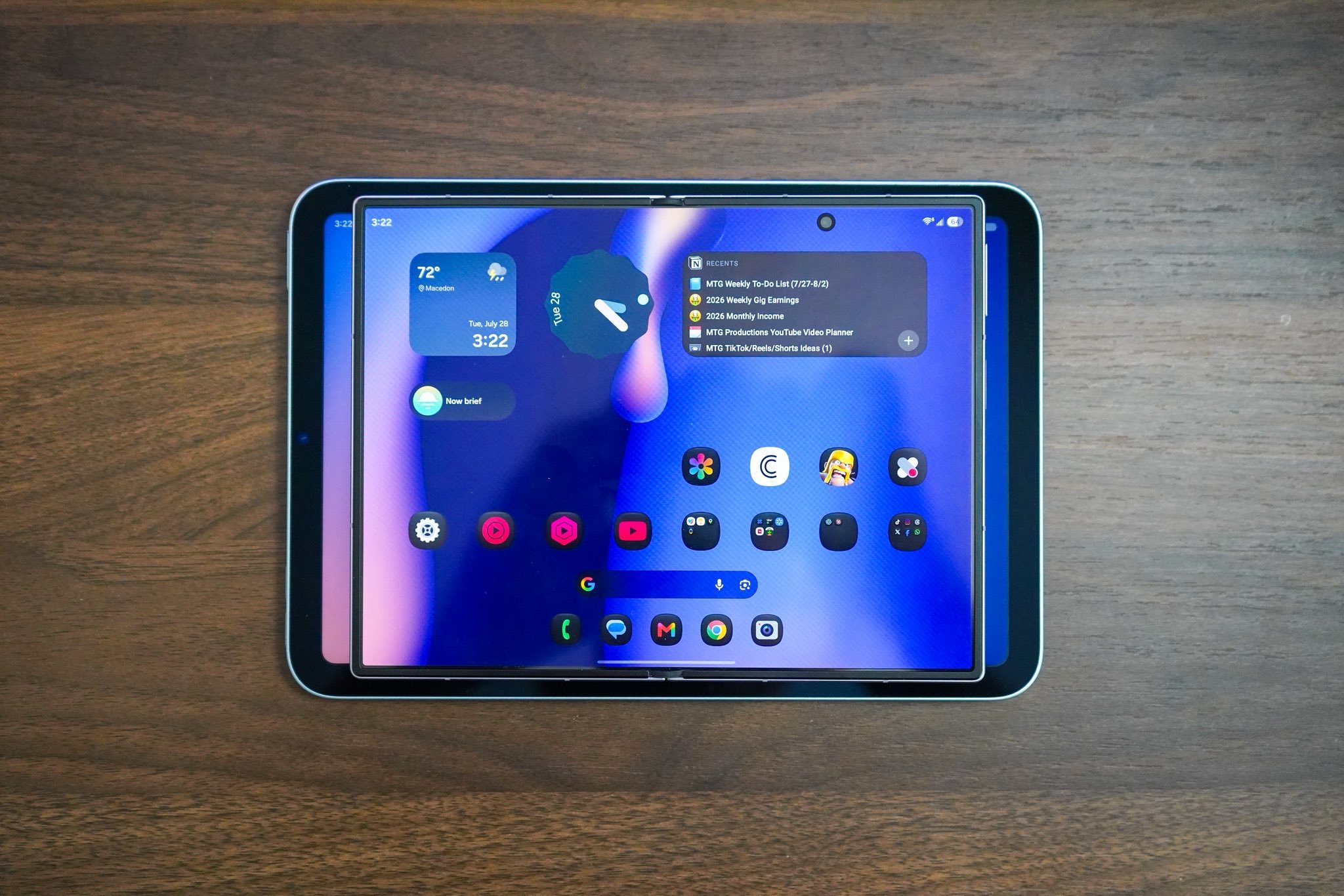 GalaxyZFold8vsiPadmini这一次，折叠屏和小尺寸平