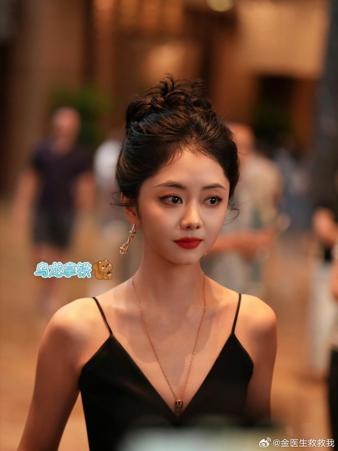 谭松韵怎么这么瘦了，这套妆造师可以加🍗的程度太漂亮了​​​