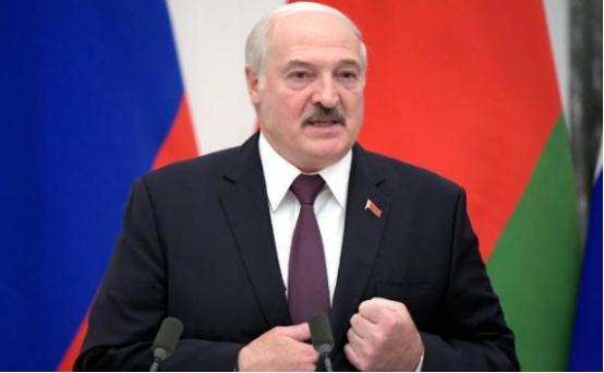 白俄罗斯已经把话挑明了：中国真正的杀招不是“东风”，也不是航母，中国最大的杀招是