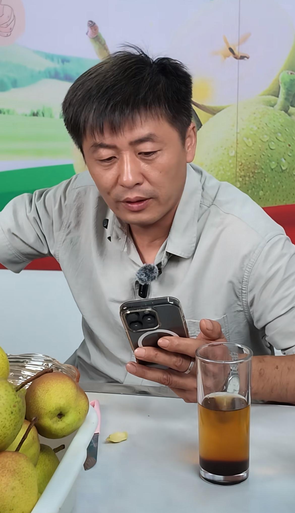 突然想到一个问题，张雪峰离世已经有段时间了，因为陈杰的存在，似乎张雪峰从未离开，