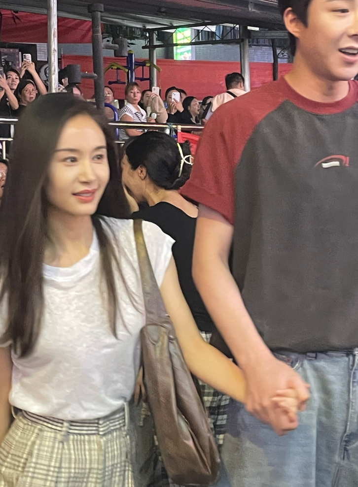 王子文真是太好看了，上镜真的没有真人好看