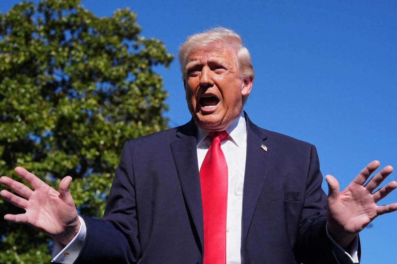 不想访华了？ 特朗普突然召回驻华大使，财长公开骂中国！不是不来了，是戏演给3