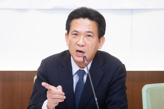 针对蒋万安昨天抛出废除“监察院”，民进党“立委”林俊宪今天发文表示，一向专注市政