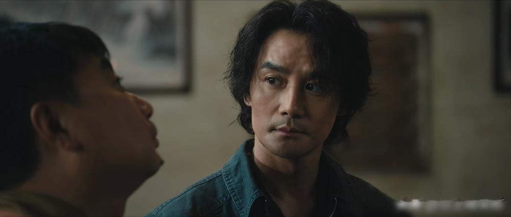 一口老血差点喷出来，《交锋》这个内鬼，藏得比谁都深。都以为二处的问题出在吴加利和摇摆不定的何春晓身上