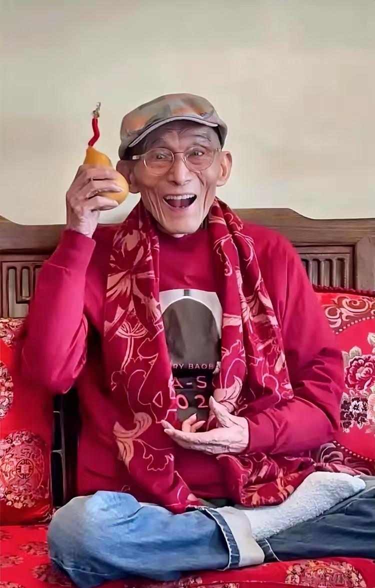 看了游本昌离世的消息我默默的做了三个决定：​​1.不和家人留隔阂。他女儿说，
