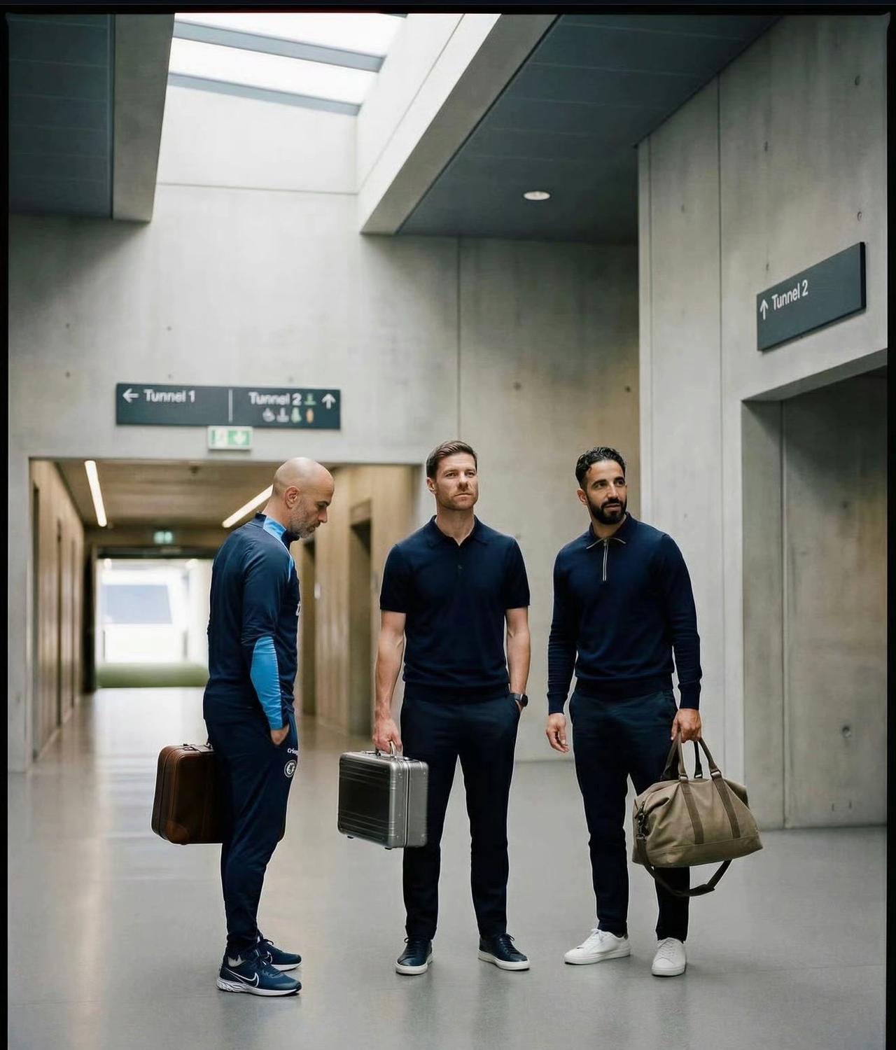 阿隆索得知被解雇什么反应？惊讶后如释重负，仅20分钟会议就谈拢。皇马从来不是以