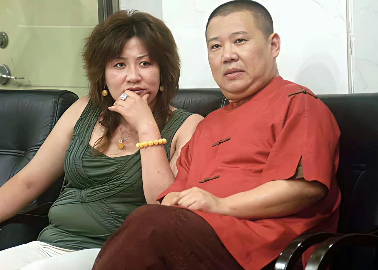 王惠：老郭，你总说相声是你的命，可你忘了，我才是那个在你一无所有时，还敢把家底全