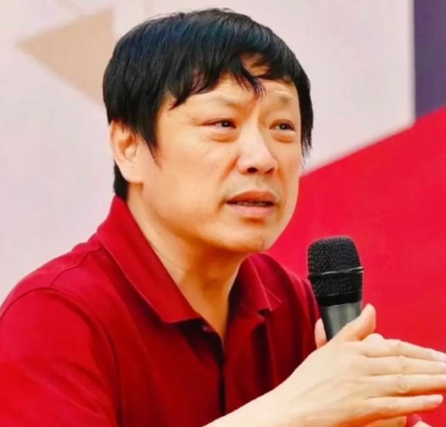 到底是谁把海归的名声搞臭了？导致海归变的不值钱了！许多在国内不学无术的官二代和富