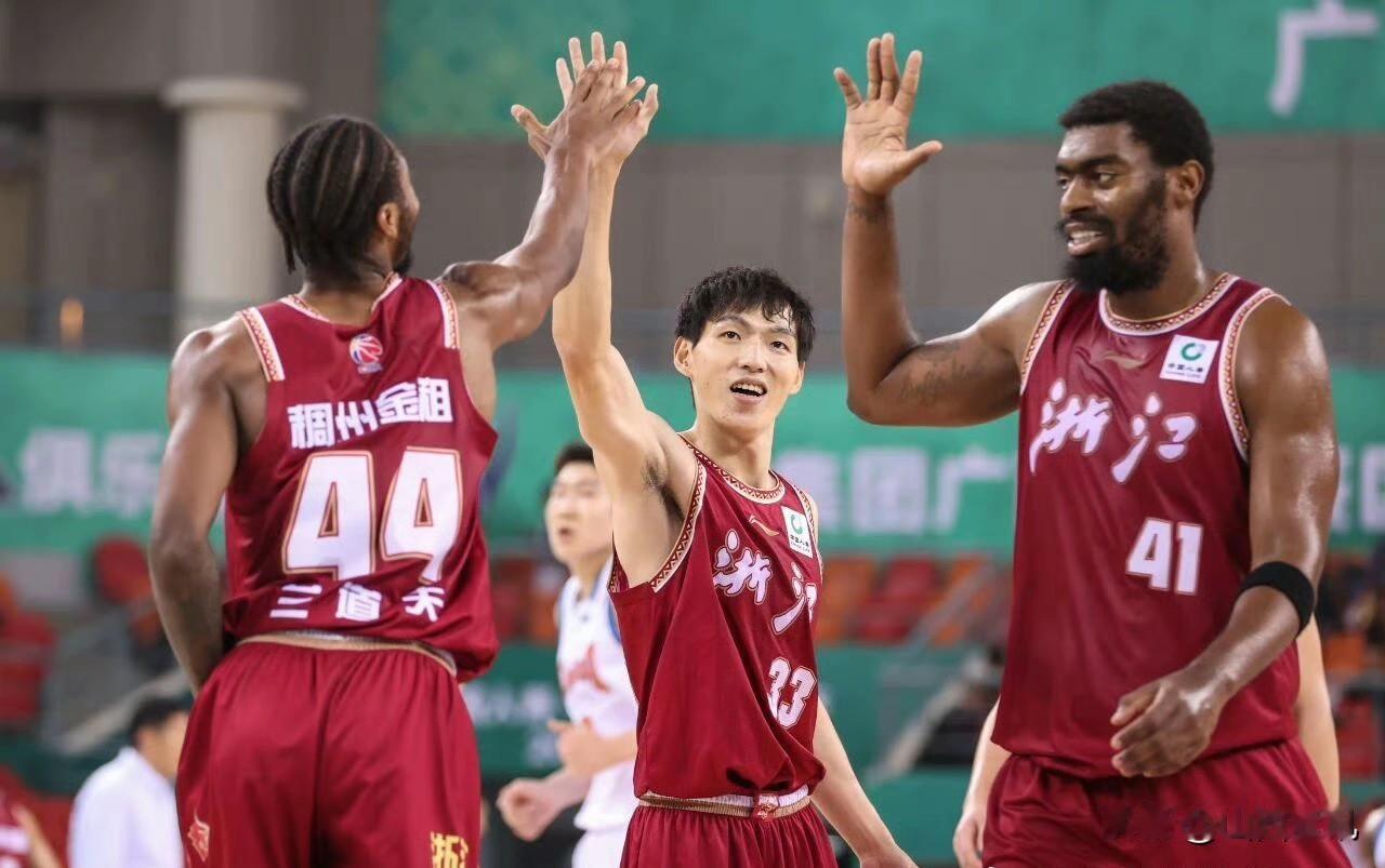 【赛事前瞻】山西汾酒男篮凭什么战胜浙江稠州金租男篮？今天晚上19:35时，202