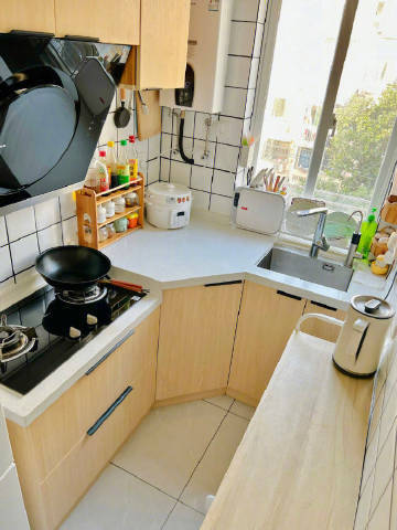 48平两室一厅老破小的改造，厨房好迷你~小户型装修