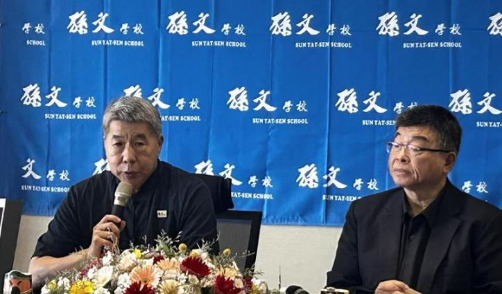 中国国民党主席改选预料将于"大罢免"投票后举行，至少要等到9月后才会登场。孙文学