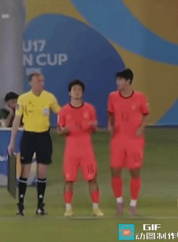 U17国足亚洲杯战胜卡塔尔这场比赛，除了万项助攻何思凡、张博霖的两个进球外，跟球