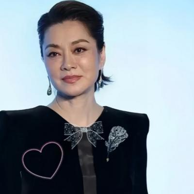 放弃上百亿的遗产，带儿女远赴美国，如今才知道毛阿敏有多聪明。260亿的遗产，说不