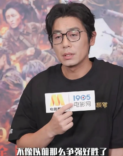 朱亚文沈佳妮夫妇俩变化还真大。最近沈佳妮晒出自己的健身照，一改从前那股略带颓废的