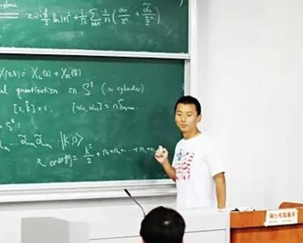 “美国乱不乱跟我做研究没有关系，即便是美国再乱，只要能给我提供做研究的环境，我仍