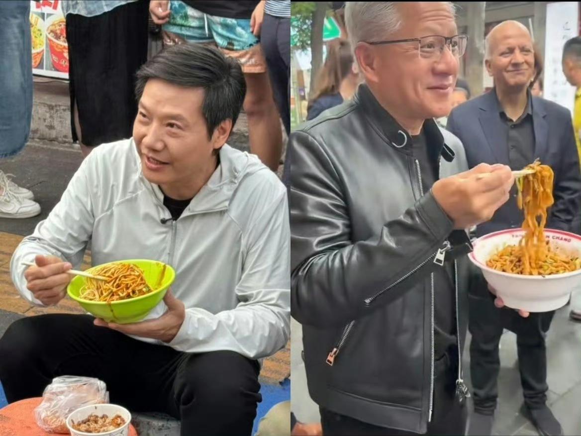 雷军心里苦呀，吃个热干面都有错?[捂脸哭]好多人都在喷雷军，说模仿老黄吃面，这