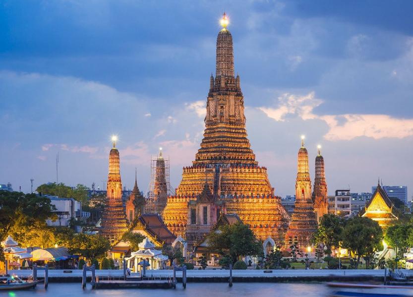 泰国邀请中国人去当地旅游！泰国旅游局局长要开启中泰友好月。不过这就有点困难了，毕