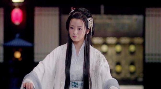 千金小姐卓文君下嫁穷小子司马相如。不久，司马相如飞黄腾达想纳妾，给妻子卓文君写下