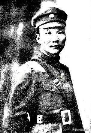 反革命刽子手许克祥，曾是陈赓大将家里的长工，1927年，时任国军35军33团团长