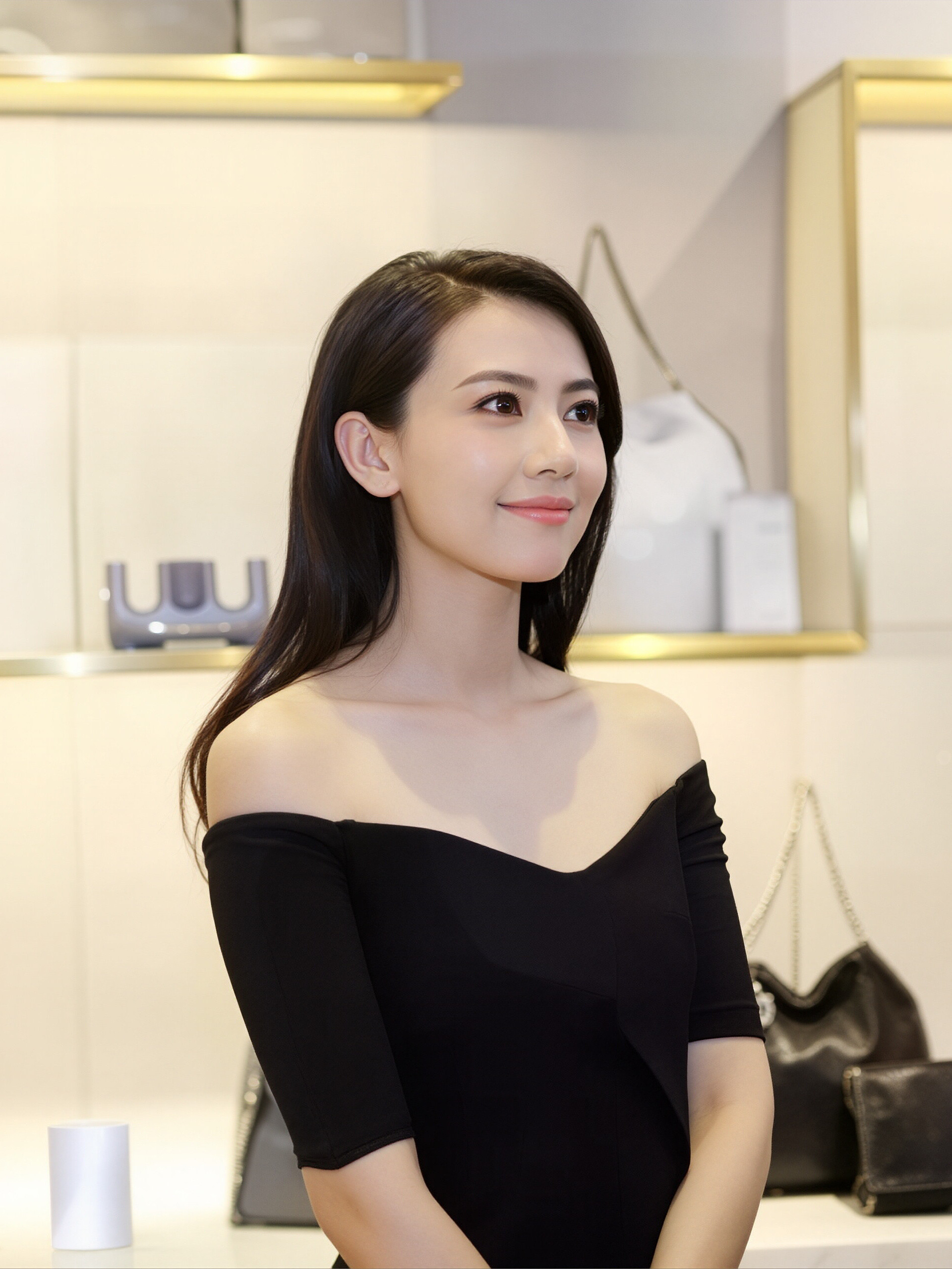 高圆圆失眠星人终于挖到能落地的入睡干货了😭凌晨3点还在刷手机，脑子比白天还清